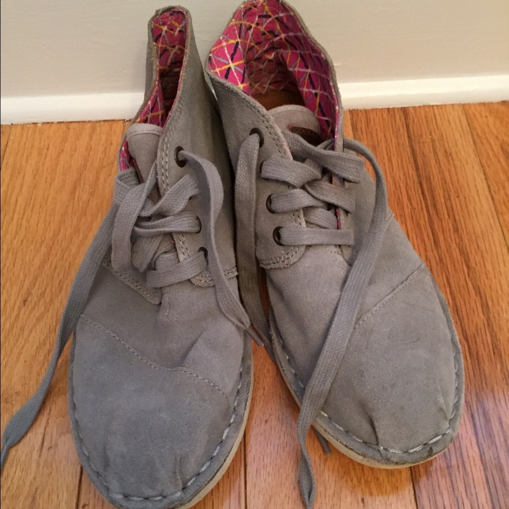 Toms gray leather booties